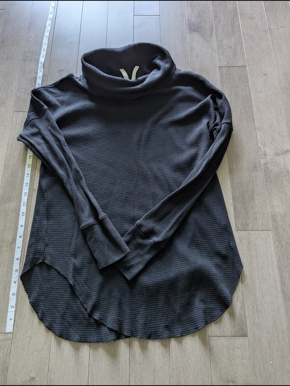 Babaton Black Waffle-Knit Turtleneck Sweater Small Aritzia